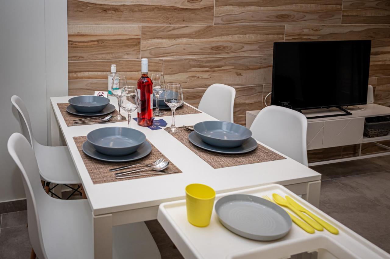 P&K Luxury Apartments 1 Каламата Екстер'єр фото